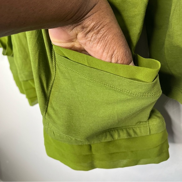 LOGO Lori Goldstein Green Button Front V Neck Tunic with Pockets and Tucks SZ M - Picture 2 of 14